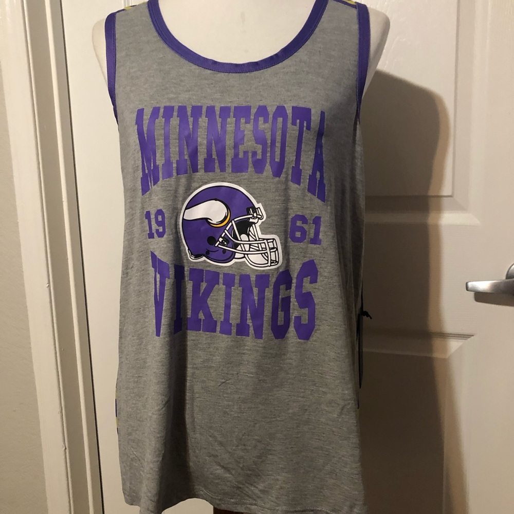 Minnesota Viking tank